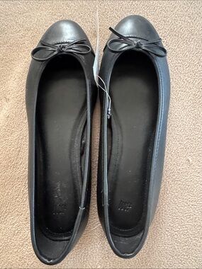 NWT HM Ballet flats
